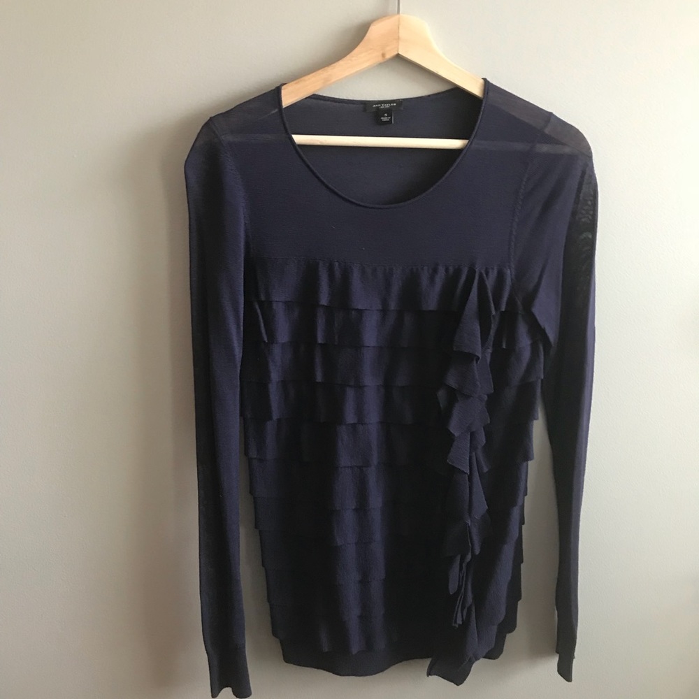 🎀ANN TAYLOR🎀 Ruffle Front Top